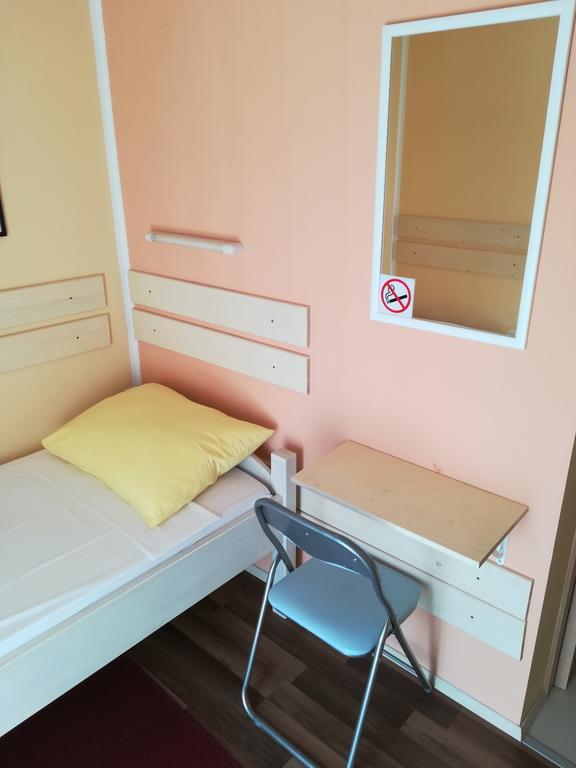 Cinema House Single & Double Rooms & Studio Apartments Πούλα Εξωτερικό φωτογραφία